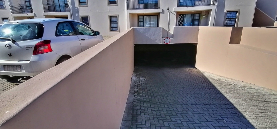 2 Bedroom Property for Sale in Fairview Golf Estate Western Cape